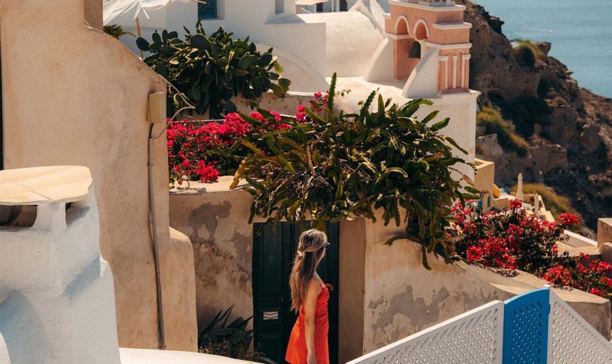 Exploring Santorini: Beautiful Villages, Spectacular Scenery, and Unforgettable Adventures